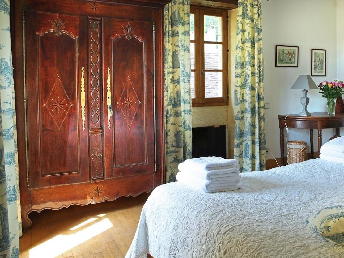 Chambres D'Hotes Avec Piscine La Rossillonie Beynac-et-Cazenac Kamer foto