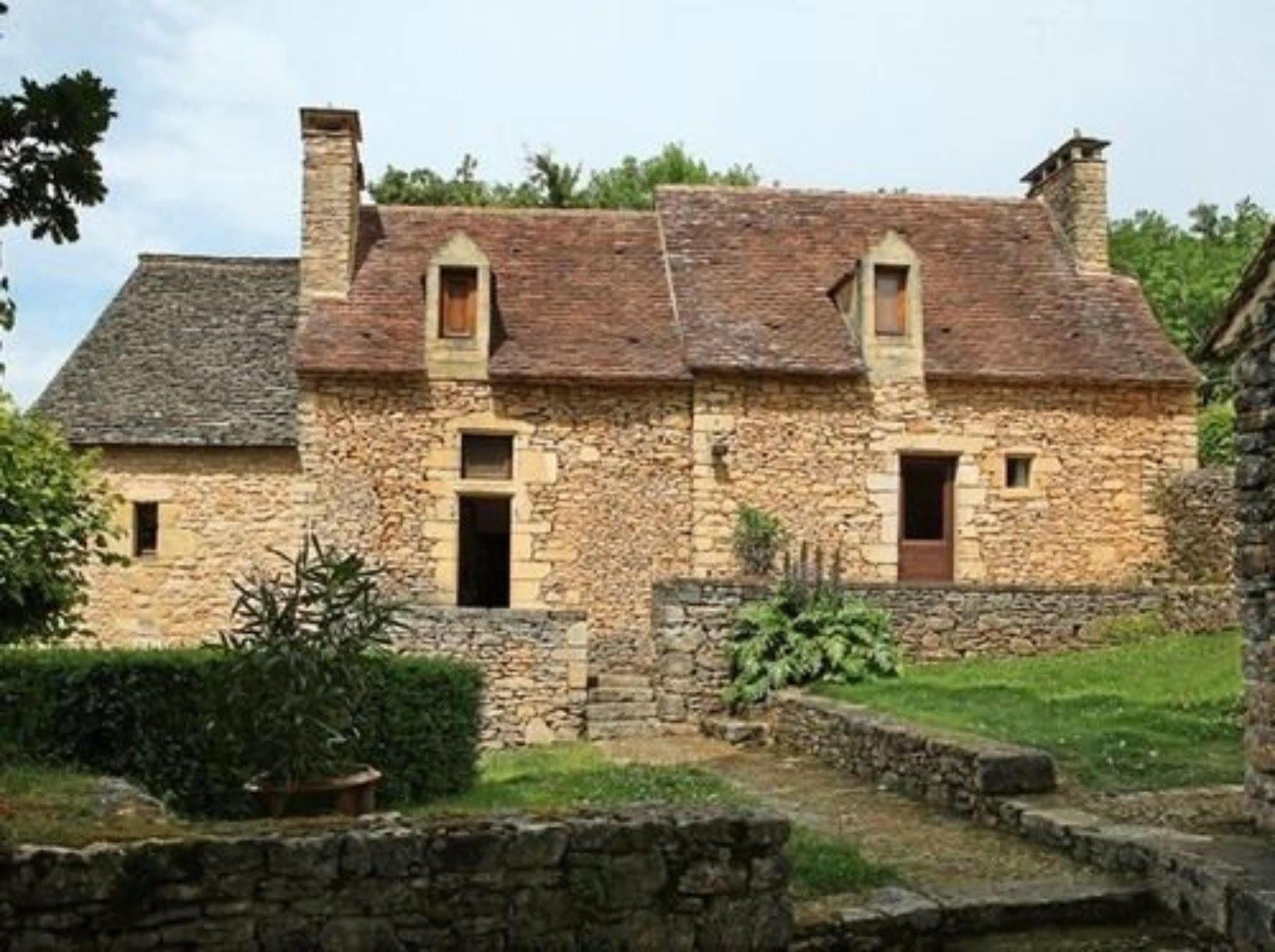 Chambres D'Hotes Avec Piscine La Rossillonie Beynac-et-Cazenac Buitenkant foto